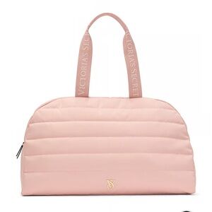 NEW! VICTORIA’S SECRET QUILTED DUFFLE BAG